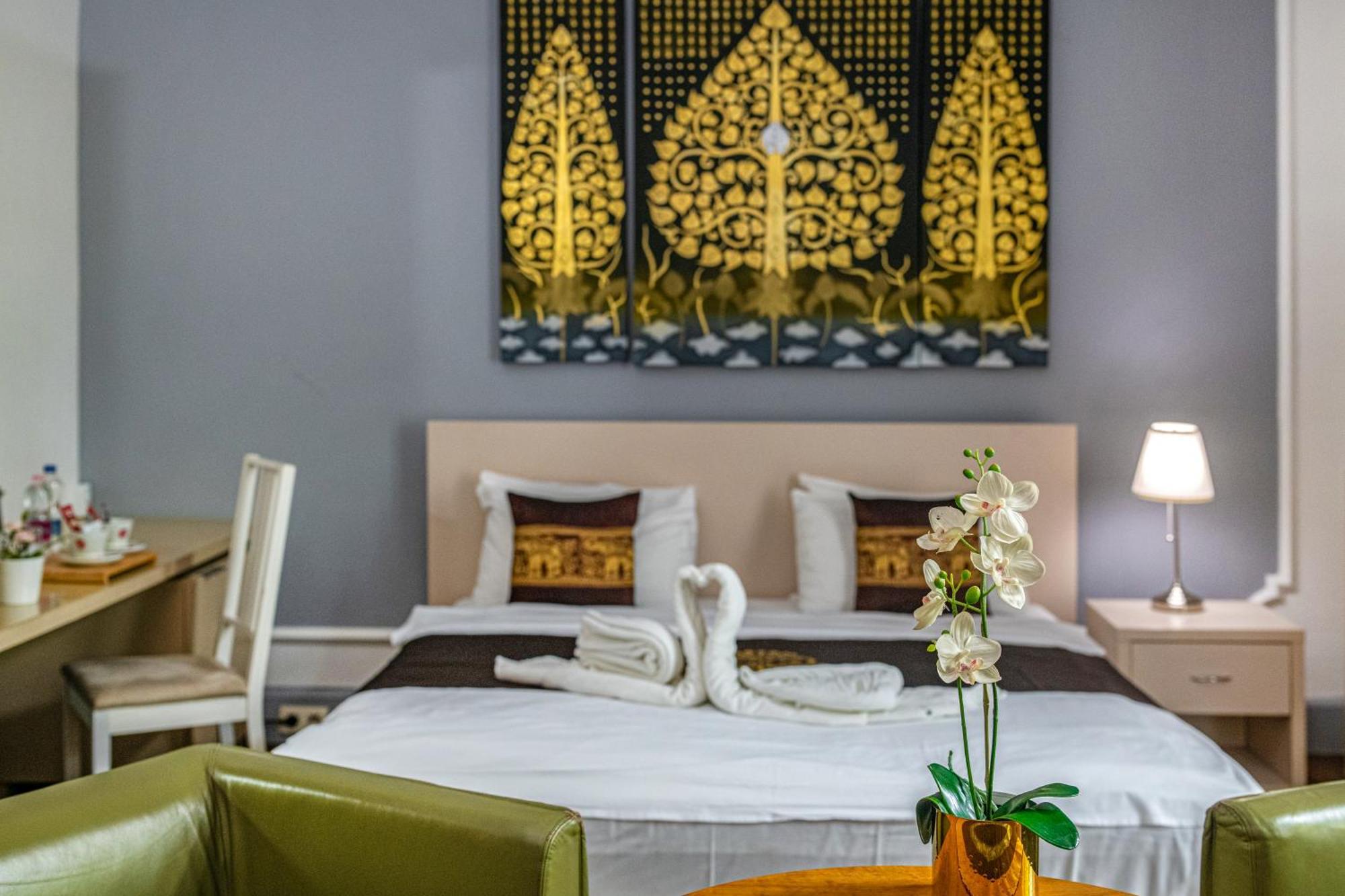Andrassy Thai Hotel Βουδαπέστη Εξωτερικό φωτογραφία