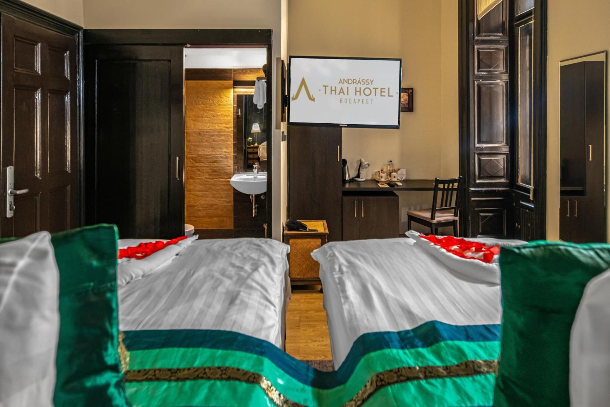 Andrassy Thai Hotel Βουδαπέστη Εξωτερικό φωτογραφία